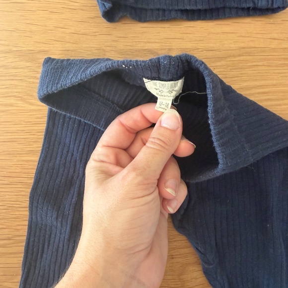 The Simple Folk ribbed set - Picture 2 of 2